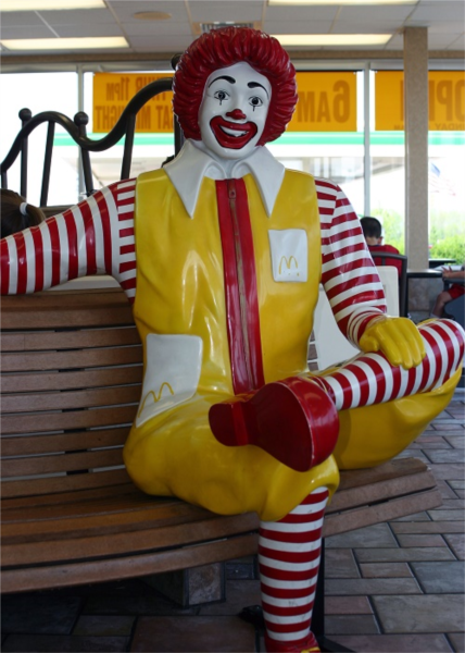 10 funny facts about McDonalds!