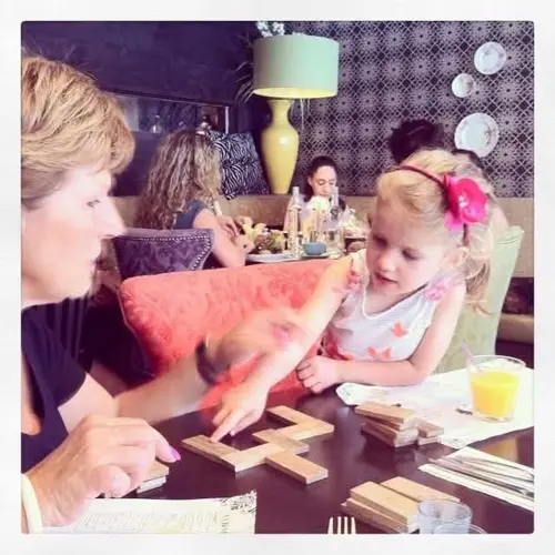 Image contest Régine Café