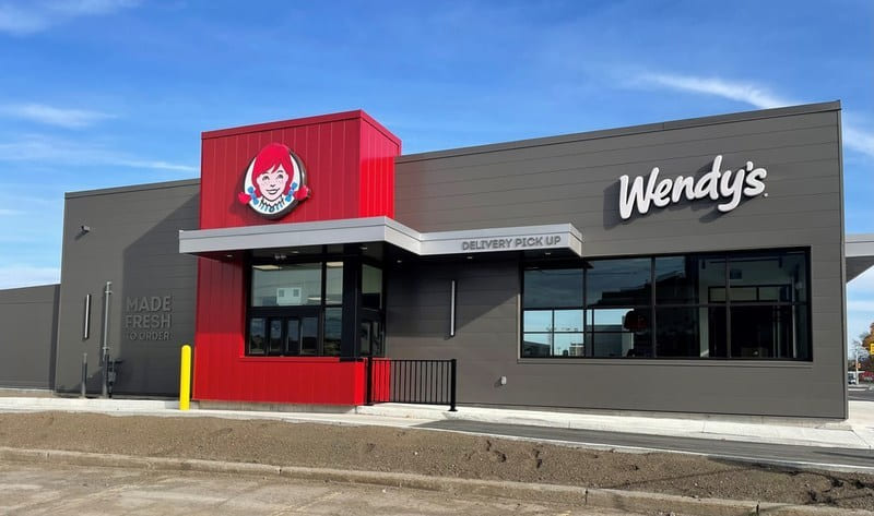 Now 400 Wendy's restaurants in Canada!