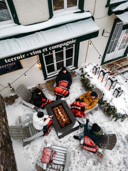 Terroir - Wine bars and company: the place to warm up in the snow