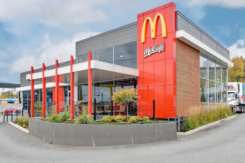 McDonald's news: the Big Mac and liquor fountains