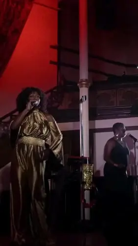 Image Ã©vÃ©nement Le Balcon cabaret chic