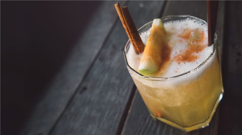 5 bons restos où boire des cocktails!