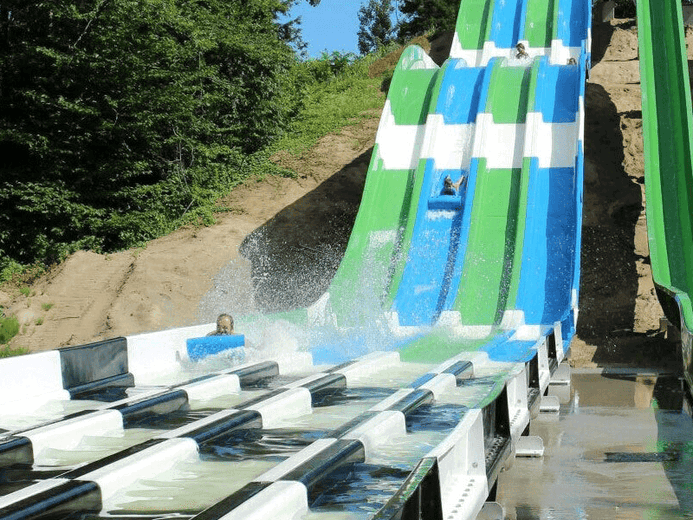 What are the best restaurants near the Aquaparc H2O in Trois-Rivières?