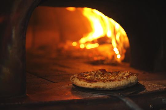 Oh, peycher, Panyol cooks in the Saguenay, there!