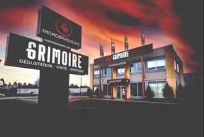 Image contest Le Grimoire - Microbrasserie / Resto-Pub