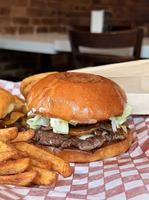 Image contest La maison du burger double stack