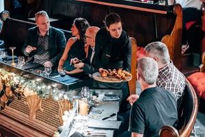 Image event Le Balcon cabaret chic