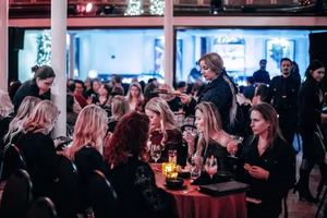 Image event Le Balcon cabaret chic