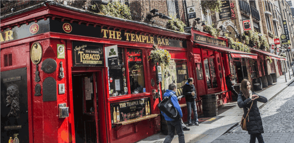 Livraison rapide : Nouvelle Cage, Dublin est végan et Chocolats Favoris le favori