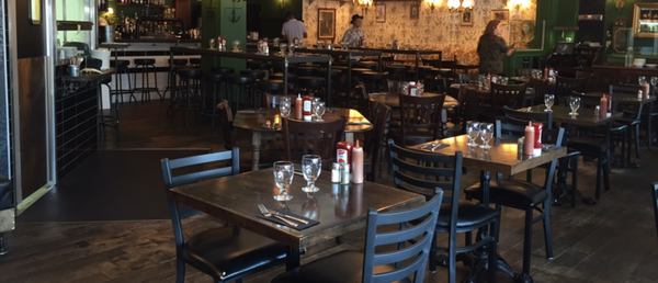 Colère et frustration : les restaurants sacrifiés par François Legault et son équipe