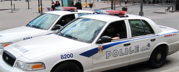 La police visite les restaurants