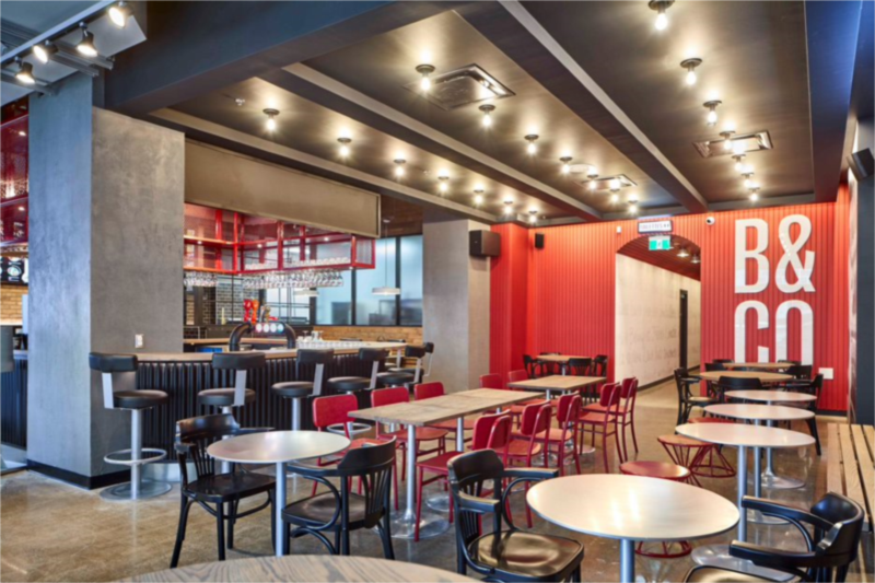 Benny&Co. choisit le centre-ville de Montréal pour dévoiler le nouveau concept de ses rôtisseries