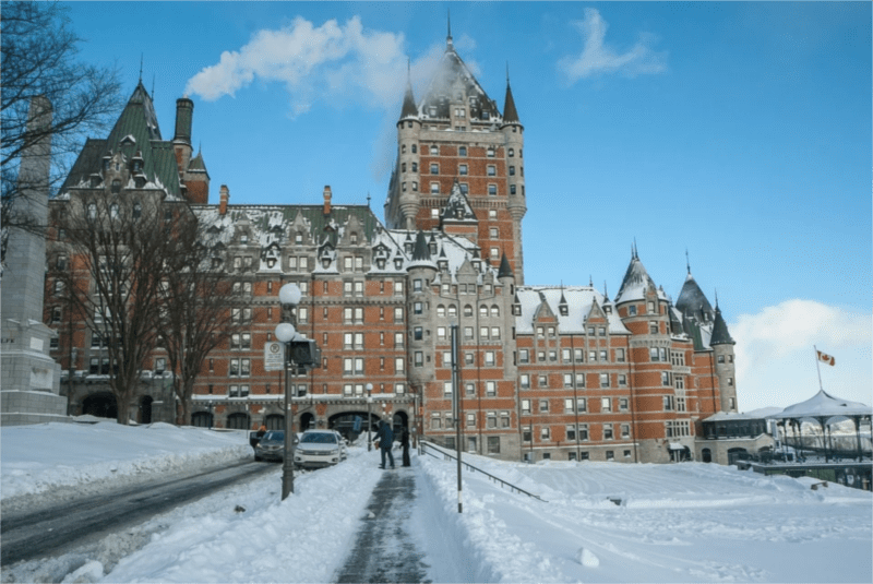 Livraison rapide : Québec mis au défi, les influenceurs du Mexique au restaurant et le nouveau menu du Château