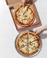 Image promotion Toujours Mikes