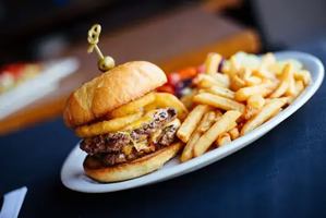 Image promotion Jay C's Déjeuners et Pub Urbain