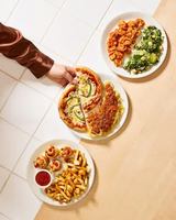 Image promotion Toujours Mikes