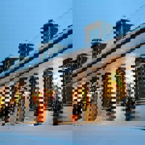 Auberge Baker Restaurant