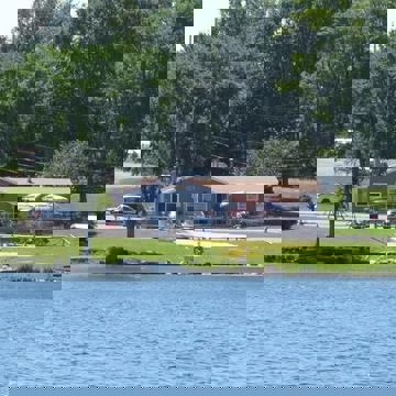 Constance Lake Lodge