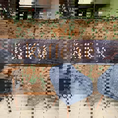 Kaffé'yé - 3864 Boulevard Frontenac Ouest