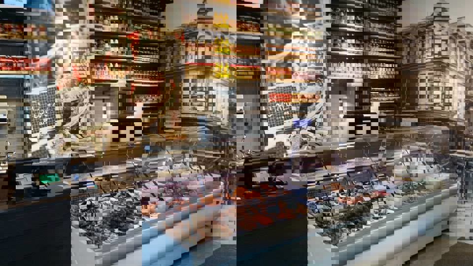 DELI 365 EXPRESS photo 1