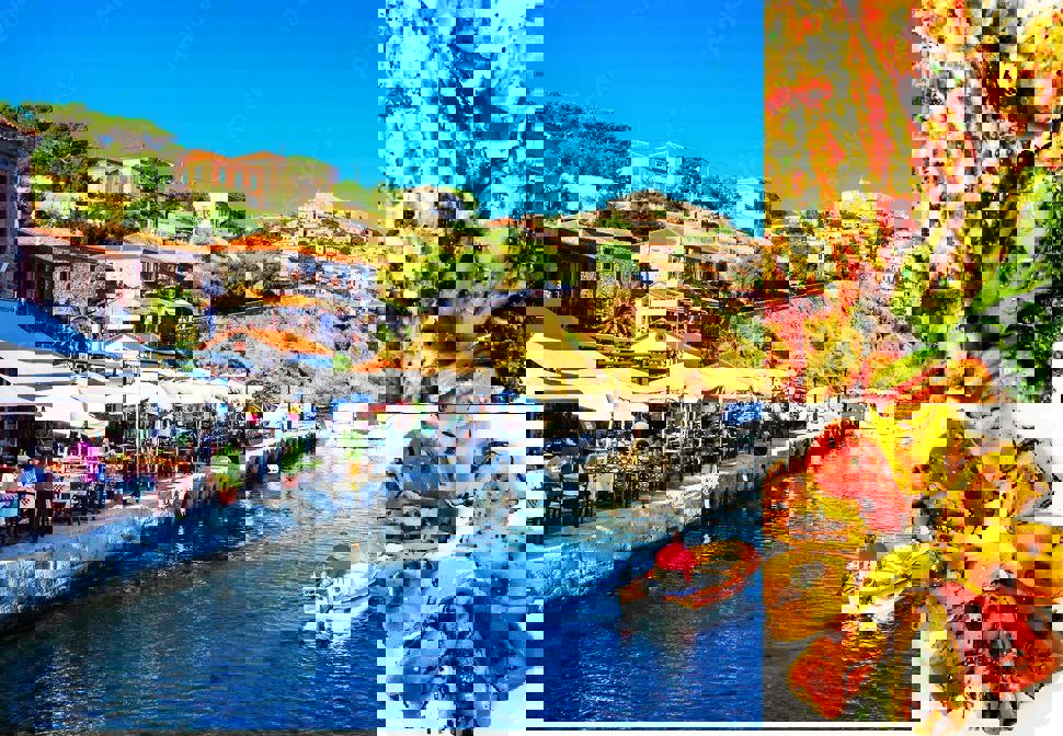 Resto Molyvos photo 1