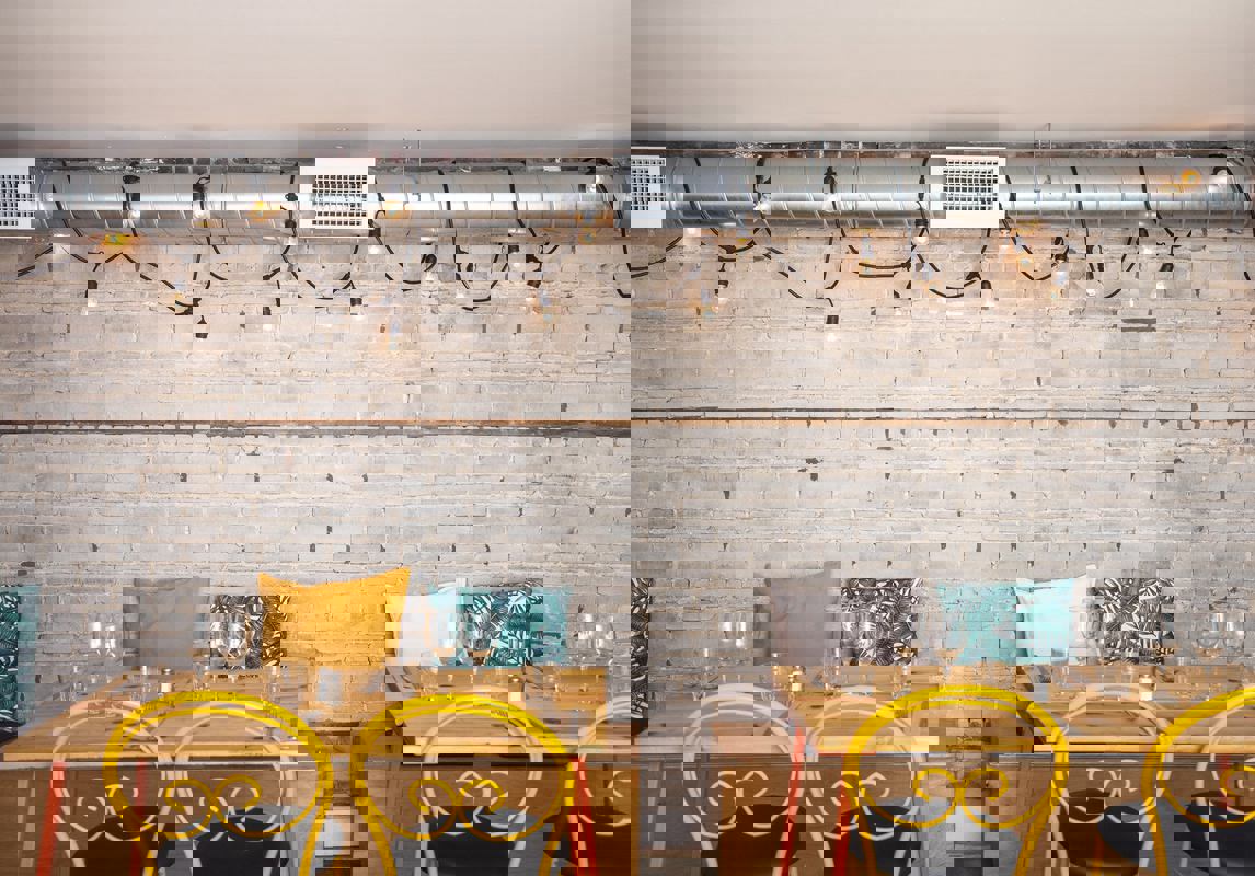 Lola Rosa Place-des-Arts photo 1