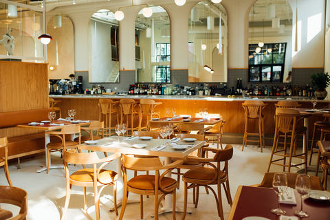 Place Carmin photo 1