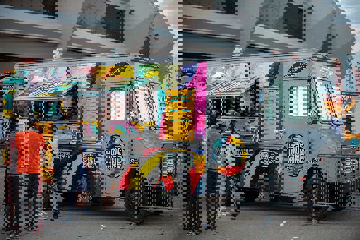 Food truck Hot-Dog du Monde photo 1