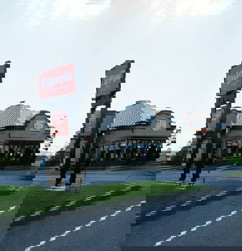 Eggsquis Sainte-Julie photo 1