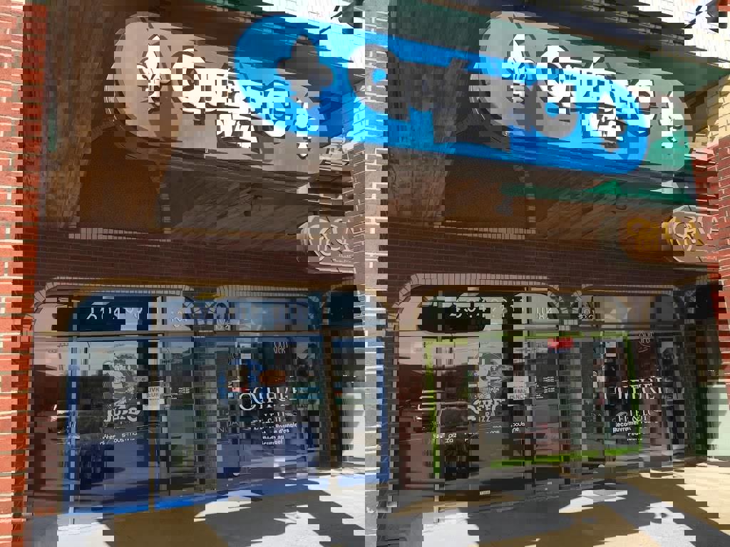 Québec Pizza photo 1