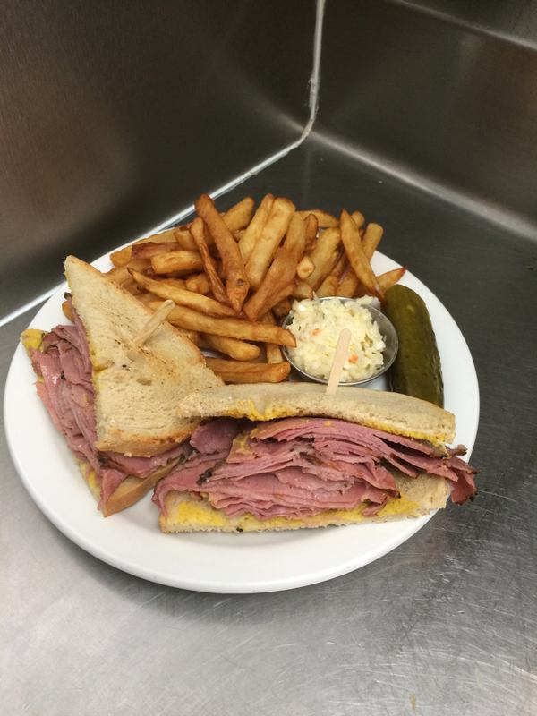 Restaurant Rest-O-Club Fruité photo 8