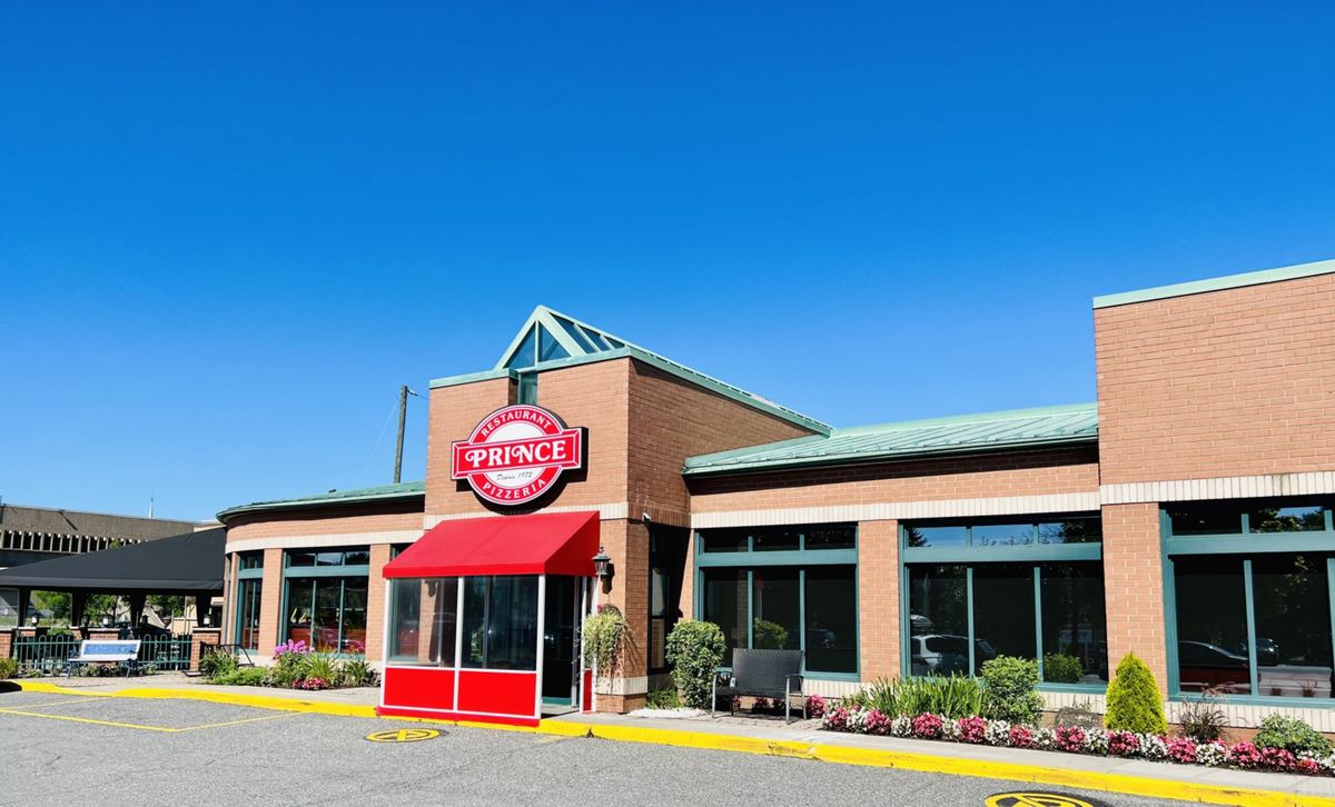 Prince Pizzeria photo 4