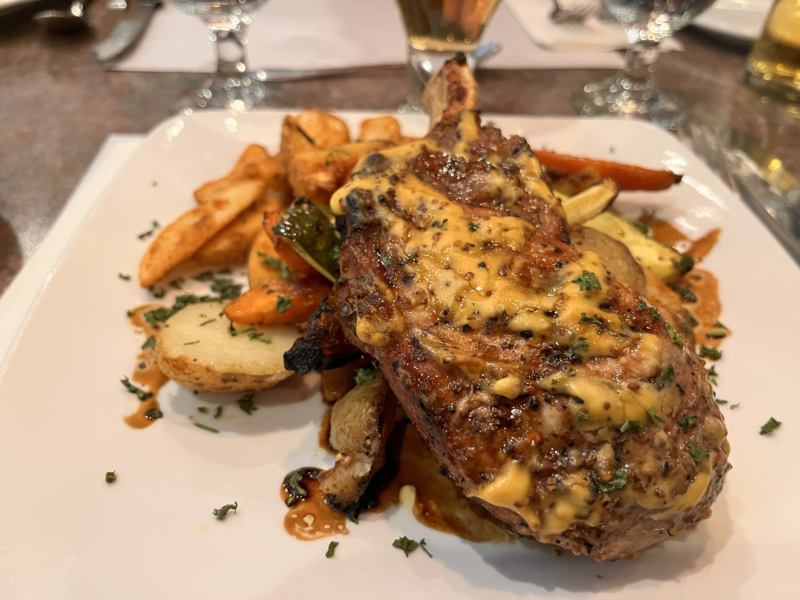 Restaurant Chez Harry: Cuisine Grecque & Méditerranéenne - à Québec photo 1