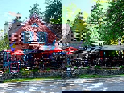 Knowlton Pub Inc photo 1