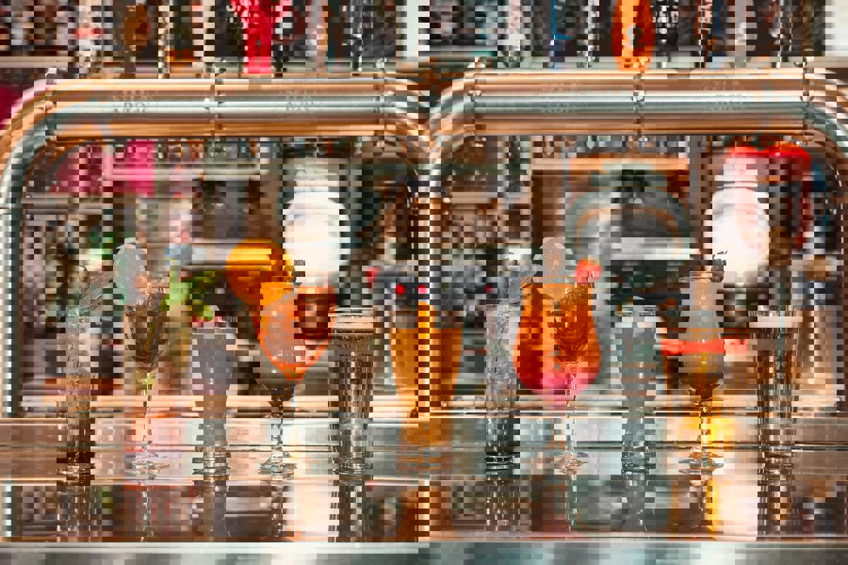 Plus Restaurant Bar photo 1