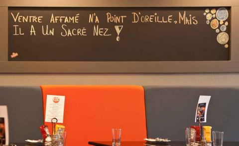 DT Bistro sur Child photo 8