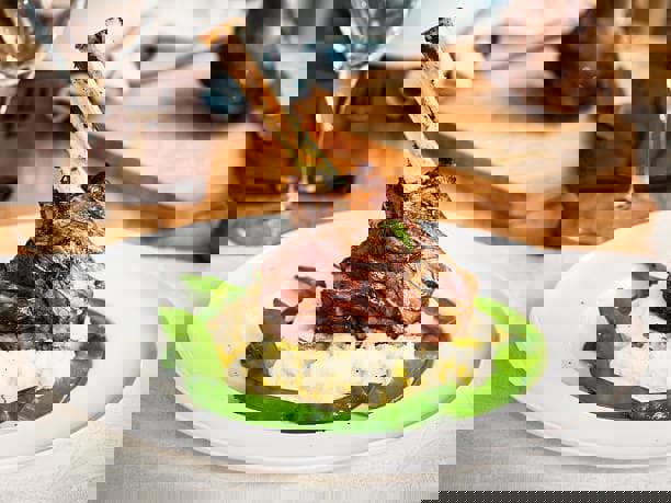 Au jour le jour | Coffret-repas, Livraison, Traiteur & Cuisine du monde en Laurentides, Lanaudière, Laval & Montréal photo 1