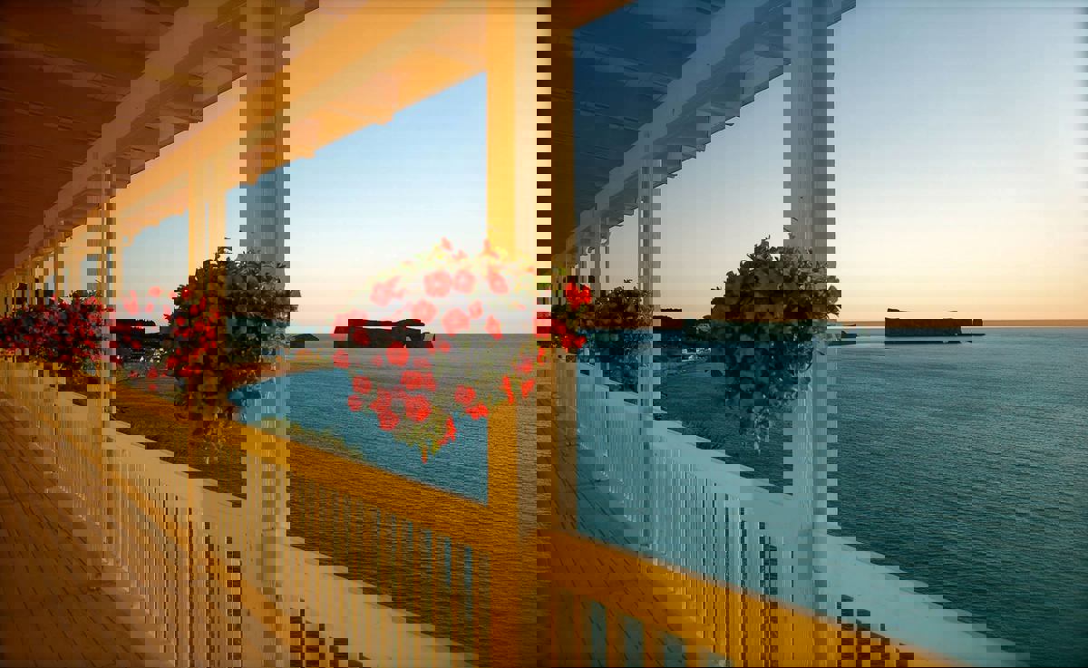 Belvédère Bistro-Lounge photo 1