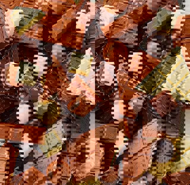 Lindt Chocolate Shop - Mirabel photo 1