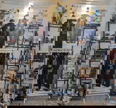 KWE Café & Auberge photo 1