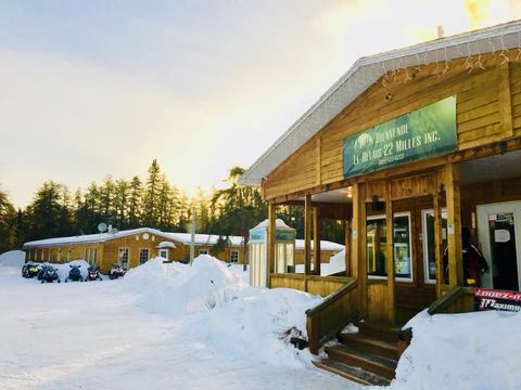 Pourvoirie Le Relais 22 Milles photo 1