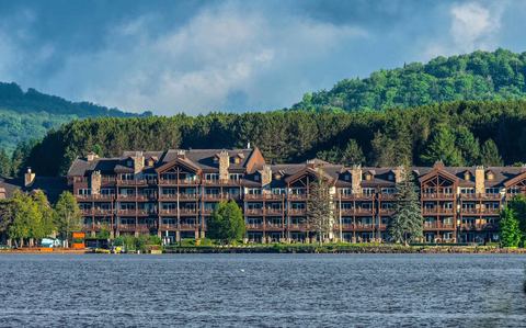 CHEZ BORIVAGE & WHISKY BAR photo 1