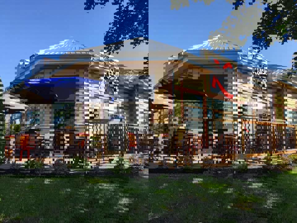 Kirkland Resto Bar photo 1