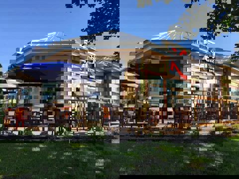 Kirkland Resto Bar photo 1