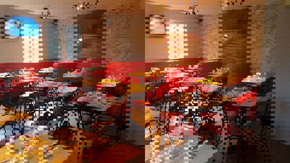 Resto St-Denis photo 1