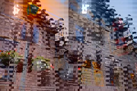 The British Hotel, Restaurant & Pub photo 1