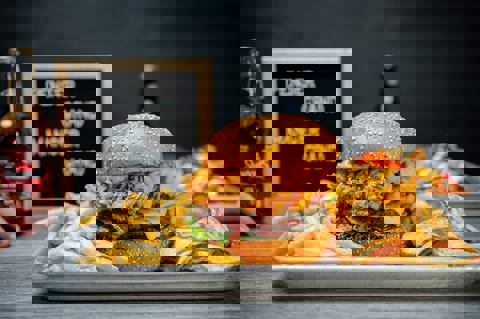 B12 BURGER Kirkland photo 1