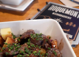 Le Roquemont: comforting refuge