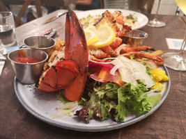 A restaurant far from being "pinched"